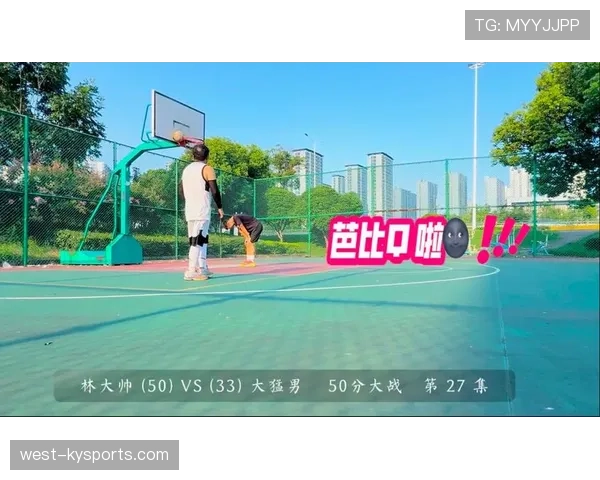篮球比赛里球卡在篮筐上怎么判？解析规则处理方式